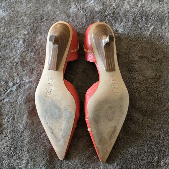 BCBG Max Azria Women’s Orange Leather Kitten Heels 9.5 / 40.5 Italy Pointed Toe - Picture 5 of 14